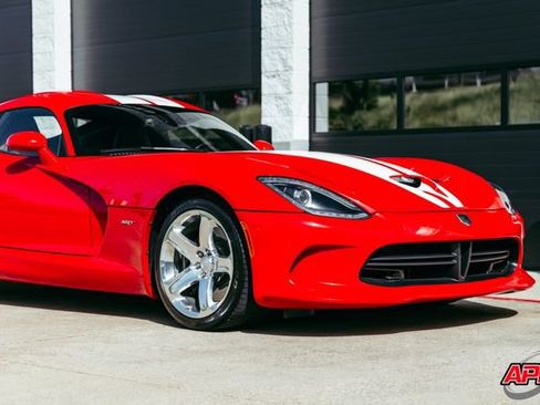 Used 2014 SRT Viper SRT-10 w/ Grand Touring Package RWD image 60