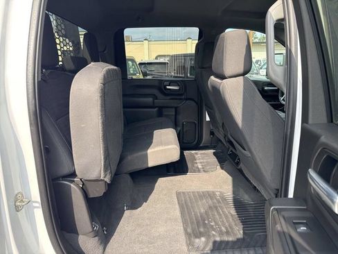 Used 2021 Chevrolet Silverado 3500 LT w/ Snow Plow Prep Package AWD/4WD image 19