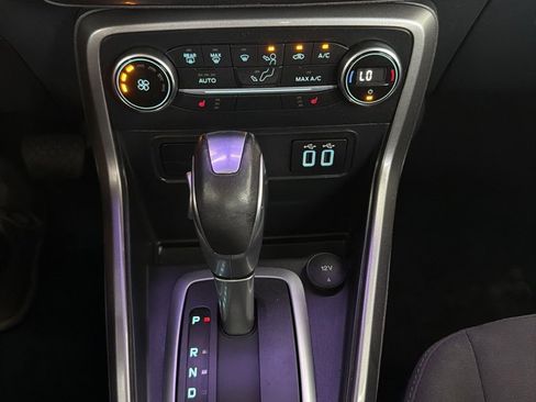 Used 2020 Ford EcoSport SE image 29