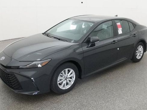 New 2026 Toyota Camry LE FWD image 20