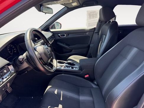Used 2023 Honda Civic Sport image 9