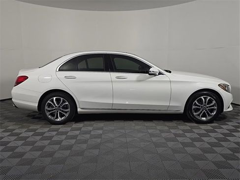 Used 2018 Mercedes-Benz C 300 4MATIC Sedan image 8