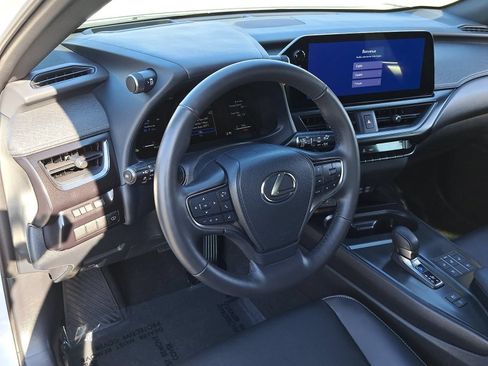 Used 2025 Lexus UX 300h AWD w/ Cold Area Package image 17