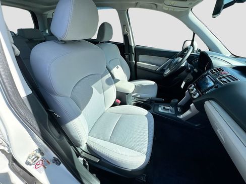 Used 2018 Subaru Forester 2.5i Premium w/ All-Weather Package AWD/4WD image 28