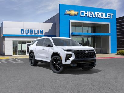 New 2027 Chevrolet Traverse RS w/ LPO, Floor Liner Package