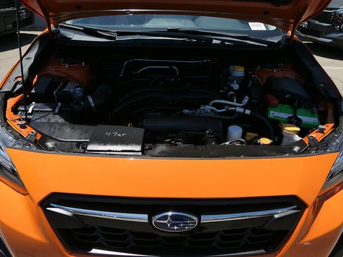 Used 2019 Subaru Crosstrek 2.0i Limited w/ Moonroof Package w/Navigation AWD/4WD image 28