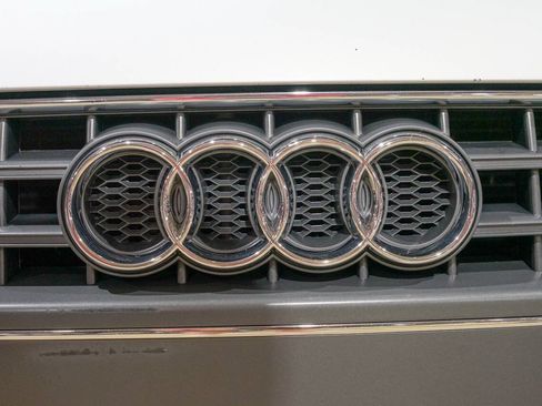 Used 2009 Audi TT 2.0T Premium Plus FWD image 21