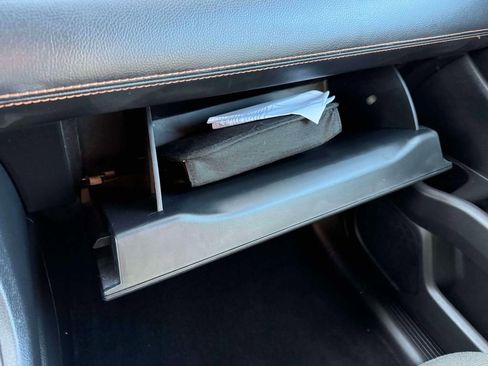 Used 2023 Honda Pilot Sport image 33