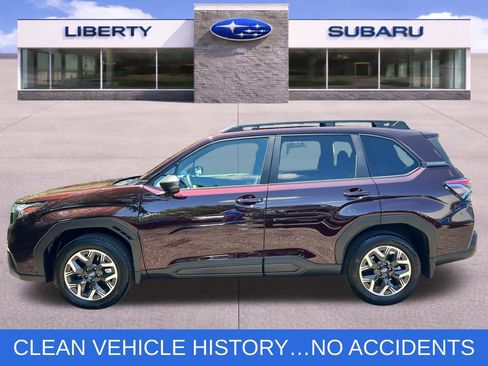 Used 2026 Subaru Forester Premium AWD/4WD image 2