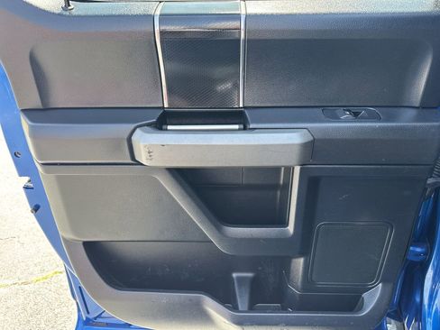 Used 2017 Ford F150 Raptor w/ Equipment Group 801A Mid AWD/4WD image 21