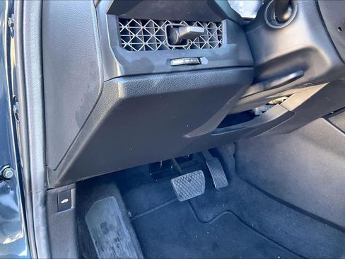 Used 2025 Honda Accord SE image 36