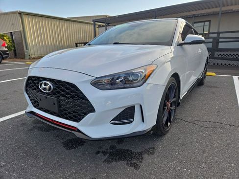 Used 2020 Hyundai Veloster Turbo R-Spec image 4