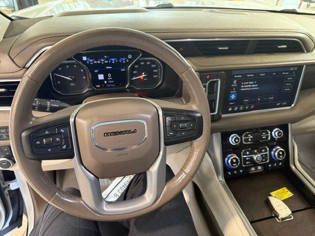 Used 2021 GMC Yukon XL Denali AWD/4WD image 61
