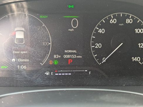 Used 2025 Honda Civic Sport image 31