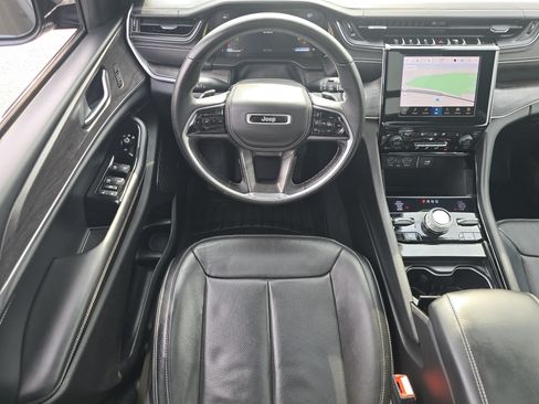 Used 2022 Jeep Grand Cherokee L Overland AWD/4WD image 23