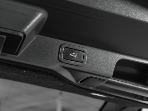 Used 2021 Land Rover Range Rover Sport HSE Dynamic image 51