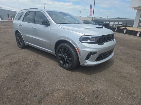 Used 2023 Dodge Durango R/T RWD image 17