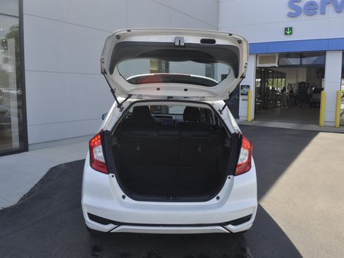 Used 2018 Honda Fit LX image 6