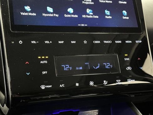 Used 2023 Hyundai Tucson Limited image 21