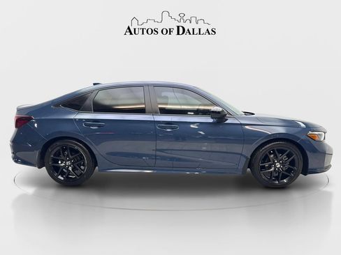Used 2025 Honda Civic Sport image 10