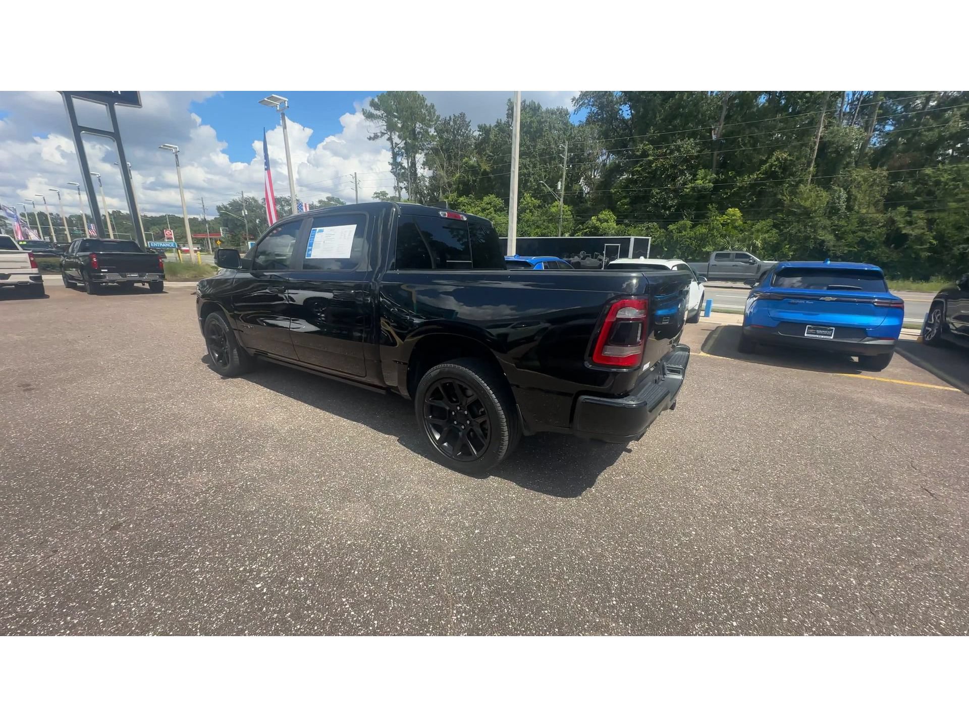 Used 2023 RAM 1500 Laramie RWD image 6