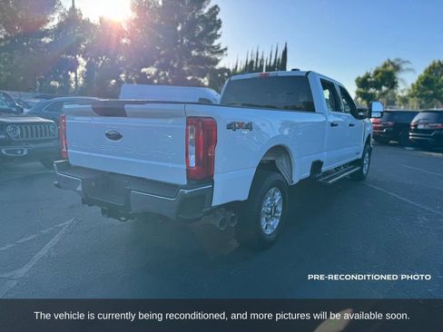 Used 2025 Ford F250 XLT AWD/4WD image 6