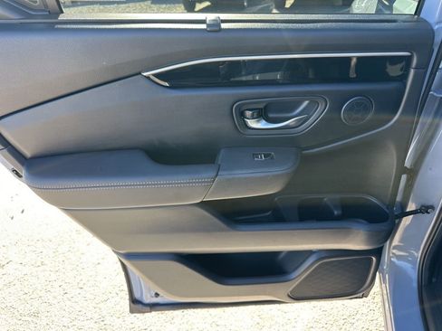 Used 2025 Honda Pilot Touring image 31