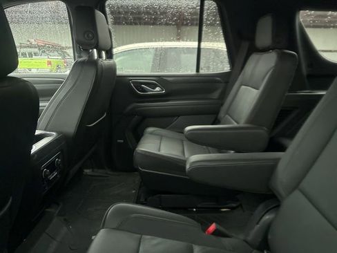 Used 2022 Chevrolet Tahoe RST w/ Luxury Package image 12