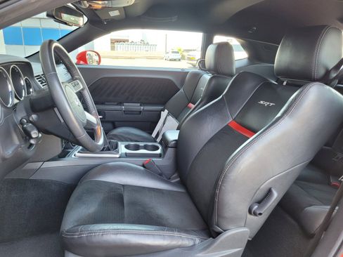 Used 2010 Dodge Challenger SRT8 w/ SRT Option Group II RWD image 11