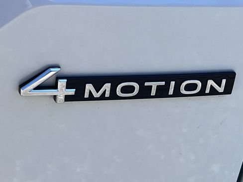 Used 2026 Volkswagen Atlas SEL Premium R-Line AWD/4WD image 36