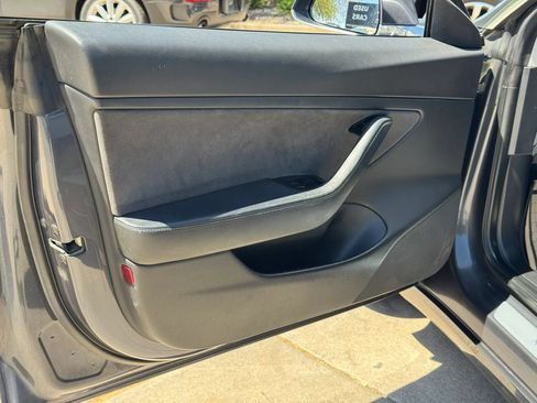 Used 2019 Tesla Model 3 Long Range AWD/4WD image 10