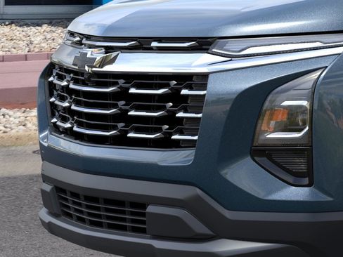 New 2026 Chevrolet Equinox LT FWD image 13