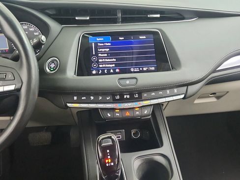 Certified 2023 Cadillac XT4 Luxury w/ Cold Weather Package AWD/4WD image 21