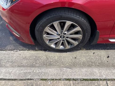 Used 2017 Hyundai Sonata Sport w/ Value Edition Package 02 image 3