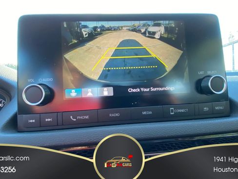 Used 2023 Honda Civic LX image 5