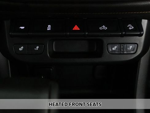 Used 2021 GMC Canyon AT4 w/ Trailering Package image 4