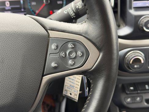Used 2016 Chevrolet Colorado Z71 image 10