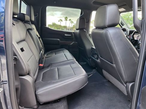 Used 2021 Chevrolet Silverado 1500 High Country image 16