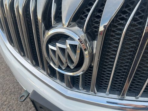 Used 2017 Buick Enclave Leather image 23