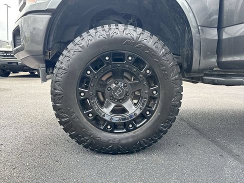 Used 2019 Ford F150 XLT w/ Equipment Group 302A Luxury AWD/4WD image 27