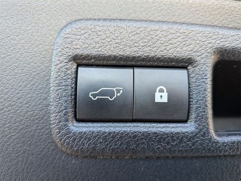 Used 2018 Lexus NX 300 FWD image 32