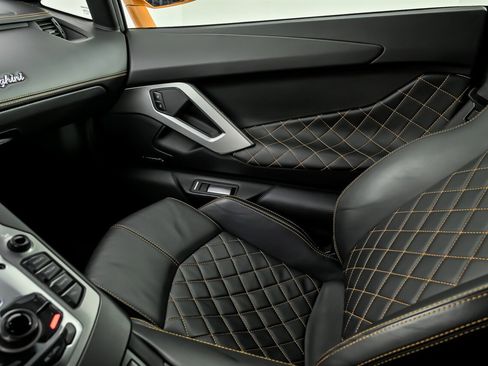Used 2016 Lamborghini Aventador LP 700-4 image 36