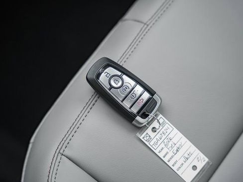 New 2026 Ford Explorer Active w/ Active Comfort Package image 58