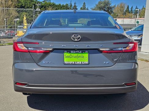 Used 2026 Toyota Camry LE FWD image 6