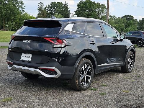Certified 2024 Kia Sportage EX AWD/4WD image 7