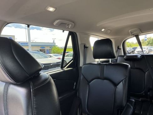 Used 2023 Honda Pilot EX-L image 15