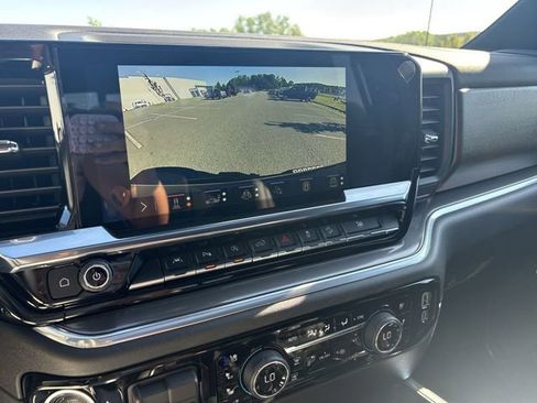 New 2026 Chevrolet Silverado 1500 High Country w/ Technology Package AWD/4WD image 15