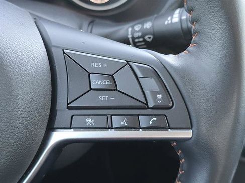 Used 2022 Nissan Sentra SR w/ Midnight Edition image 17