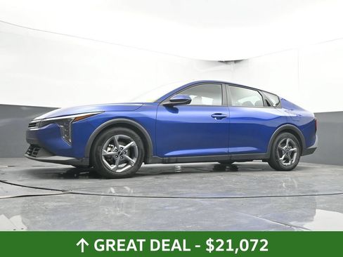 Used 2025 Kia K4 FWD image 41