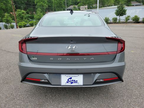 Used 2022 Hyundai Sonata SE FWD image 6